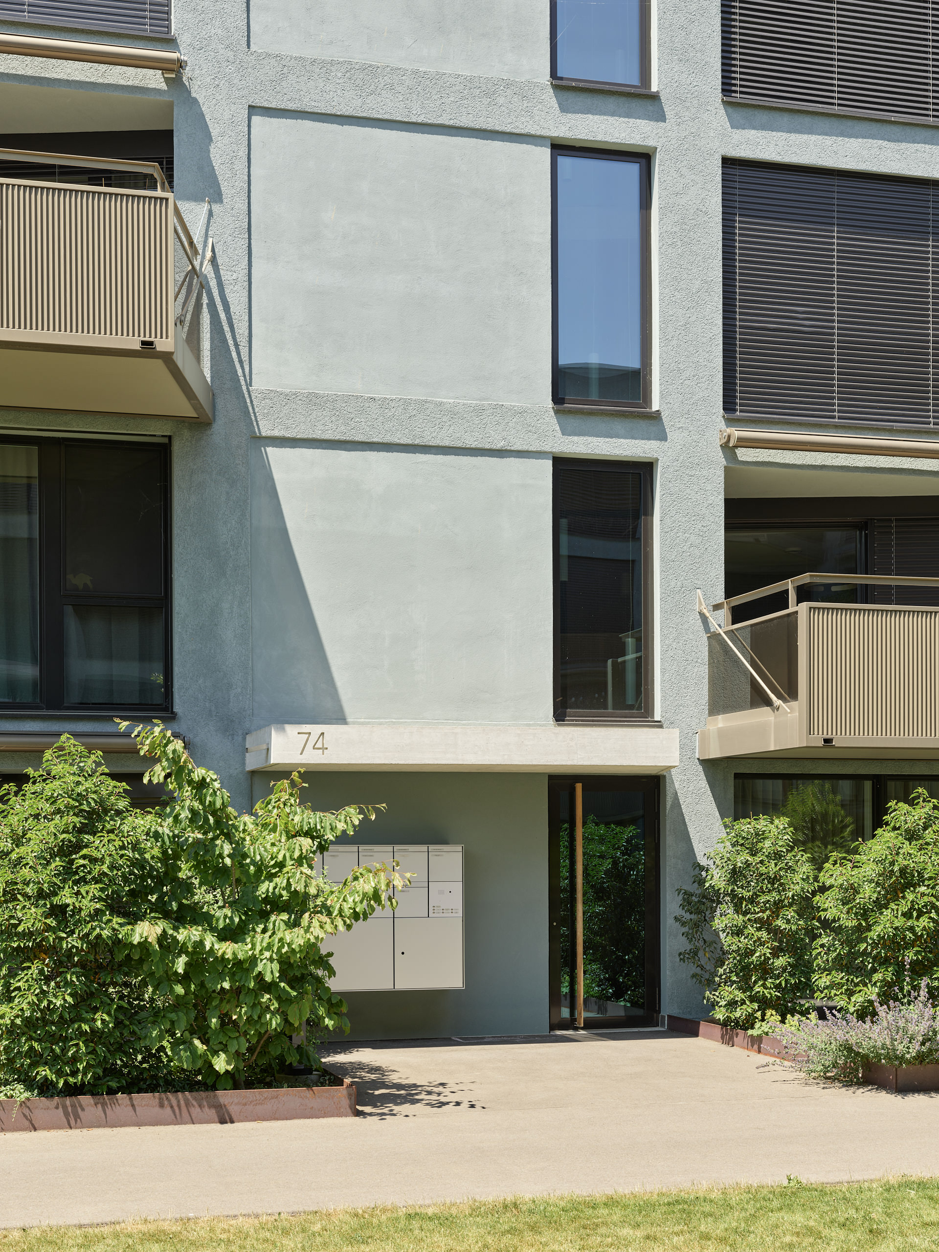 :mlzd ·  Zihlstrasse, Nidau · Aufnahmen 06.2023